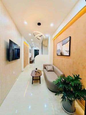Cho thuê nhà mới 1 trệt 1 lầu_2pn 2wc_full nt_khu phan xích long