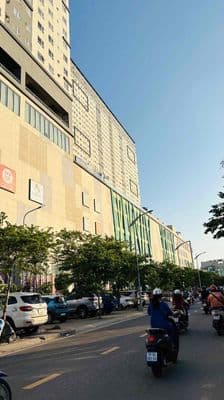 nhà cần bán gấp khu eon cao lỗ