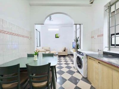 Cho thuê căn hộ 3PN full nội thất , trống sẵn mới xây ngay khu Tên Lửa