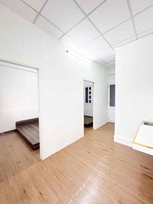 Cho thuê 2 phòng ngủ có bancol giá rẻ - siêu rộng gần đh công thương
