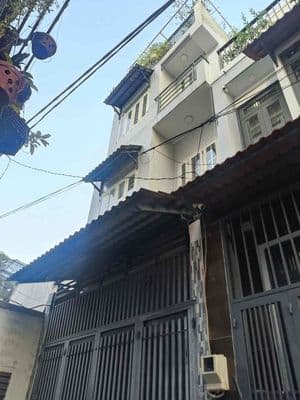 Nhà Tây thạnh 4PN. Sân thượng trước sau ngay KCN TÂN BÌNH. Tiện làm VP