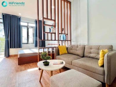 Phòng ban công 38m2 siêu thoáng gần Bến Xe Quận 8