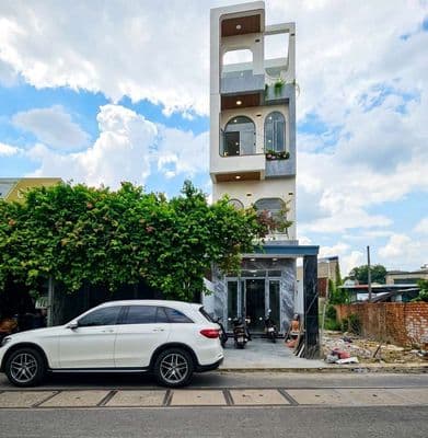 Tôi chính chủ bán nhà 4 lầu mặt tiền nguyễn hiền hoàncông kinhdoanh
