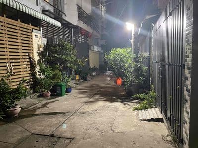 Cho thuê nhà trống - cấp 4 – p. bình trị đông