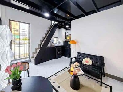 Duplex full nội thất ban công ngay đh huflit - bà điểm - phan văn hớn