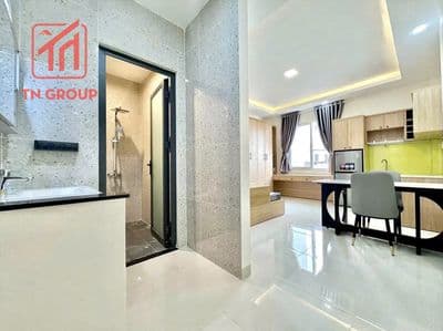 Studio full nội thất, cửa sổ trời - đào duy anh, phú nhuận
