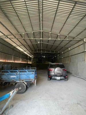 cho thuê xưởng 2/ nữ dân công cao ráo điện 3pha xe tải sản xuất giá rẻ