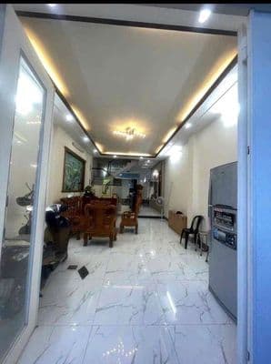 Cho thuê nhà mtkd nội bộ tên lửa