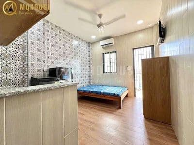 Căn hộ studio 35m2 ban công máy giặt riêng tòa nhà có thang máy