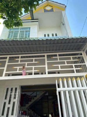 Nhà bán hoặc cho thuê