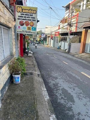 mặt tiền kinh doanh đường 8