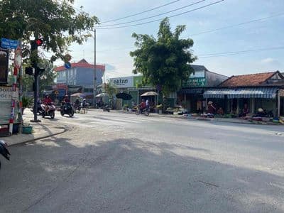 cho thuê nhà MT đường Nguyễn Văn Bữa, 11x10m
