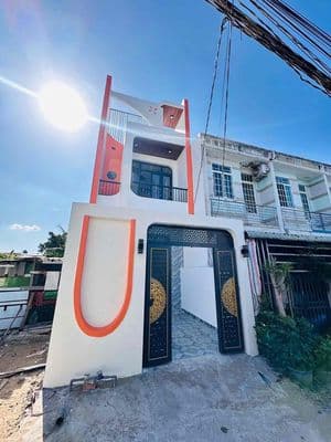 Nhà mới xây - ngã 3 tân kim - cần giuộc - long an