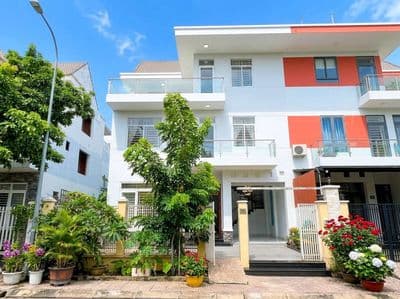 Cho thuê biệt thự view sông – khu biệt thự đào sư tích, nhà bè