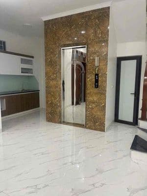 Nhà ngõ An Dương Vương 6 tầng 32m2 có thang máy