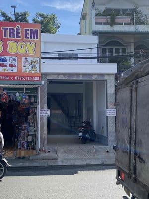 Mặt tiền PHAN VĂN HỚN, nhà mới xây, tiện kinh doanh, văn phòng