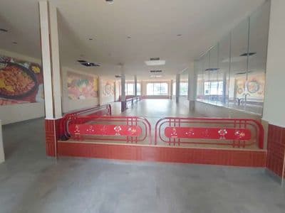 Cho thuê mbkd 344m2 mặt tiền đường bà hom 130tr/ tháng