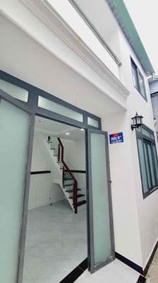 Nhà 1 lầu 2 phòng ngủ, Gần chợ Thiết Lê Văn Khướng, Q12