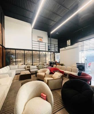 Cho thuê kho/ studio gần thảo điền - dtsd 180m2
