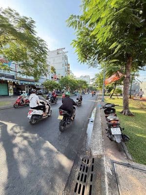 cho thuê nhà mặt tiền kd đồng đen 6.5mx27m nh 9.5m 2 lầu