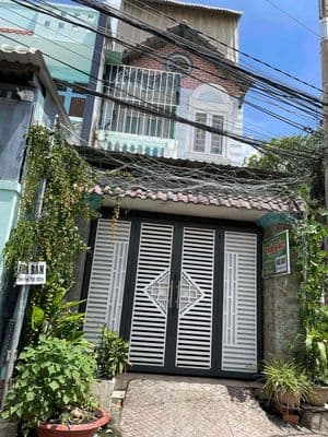 Cần bán nhà 2 mặt tiền hẽm xe hơi ( quốc lộ 50) gần cầu ông thìn