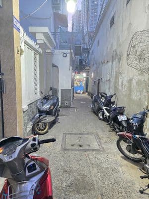 Cho thuê căn nhà hẻm đường Hậu Giang