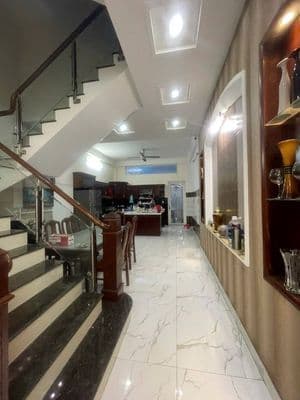 Cho thuê nhà mt 25tr/th-90m² -4.5x20m 3.5tấm-nhà mới- đdcông viên