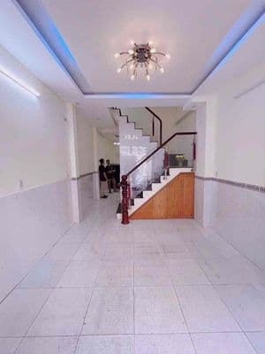Cho thuê nhà HXT Cộng Hoà 4x10 1 trệt 1 lầu 2pn 2wc