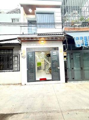 bán nhà 1 lầu MT xe hơi quận 7