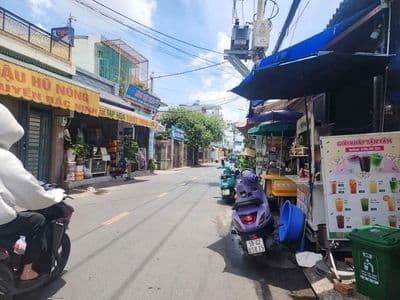 cho thuê ki ốt giá 4tr5/ tháng