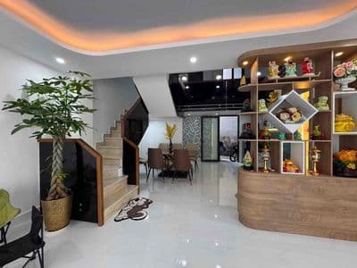 Cho thuê nhà full nội thất mt đường số -trệt lầu (7x20) p.tân quy q7