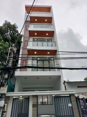 Nhà phố hầm thang máy 6pn full nội thất