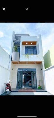 Bán nhà sát chợ