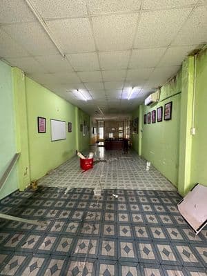 hẻm 12m , đường 741 Hương Lộ 2 , 4x20 có trệt lửng , giá 8,5 triệu
