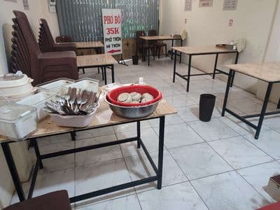 Mặt tiền Mã Lò vô là bán, có sẵn nội thất