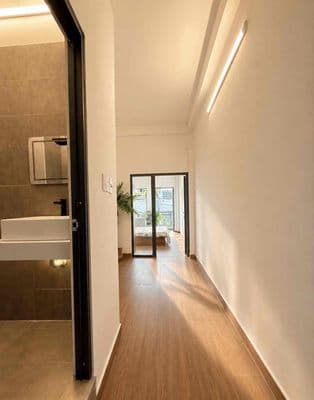 Căn Hộ 1 Phòng Ngủ … Ngay Đại Học Huflit … Sát Vách Vạn Hạnh Mall