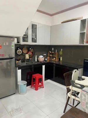 NHÀ ĐẸP -8 triệu —hẻm 6m thông —đường Mã lò ,Bình tân