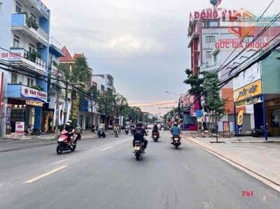 cho thuê nhà mặt tiền kinh doanh đường phạm văn thuận
