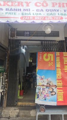 Cho thuê nhà nguyên căn tại đường Vạn Kiếp ngay khu ẩm thực sầm uất.