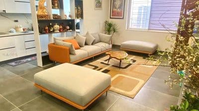 Bán căn hộ Tây Hồ, 130m2, 3PN, full nội thất, view Hồ Tây