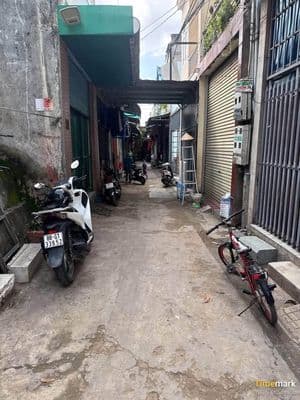 Bán nhà 1 trệt 1 lầu gần Ngã Tư Chiêu Liêu, TP.HCM