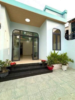 Nhà mới ngang 5m, đường nhựa 7m, Tái định cư Tương Bình Hiệp