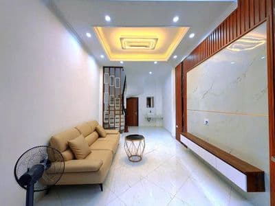 Bán nhà phân lô Yên Lãng, Đống Đa, nhà đẹp, nội thất hiện đại