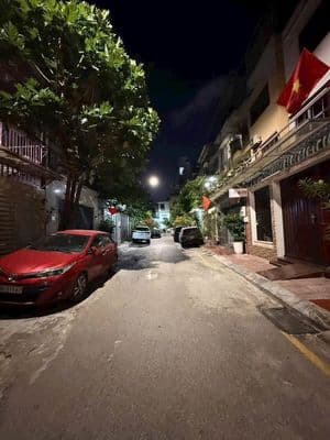 Bán nhà liền kề Hoàng Văn Thái, Thanh Xuân, full nội thất