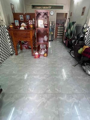 Bán nhà hẻm xe hơi Lạc Long Quân Q11 37m2 2 tầng giá 5.2 tỷ