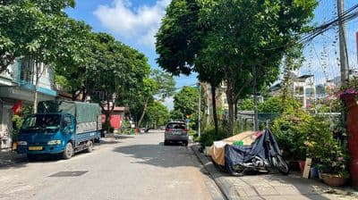Bán nhà 5 tầng kinh doanh tái định cư Thanh Am, Việt Hưng