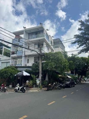 Bán nhà mặt tiền tên lửa, 4 tầng (140m2), dòng tiền sẵn lô góc thoáng