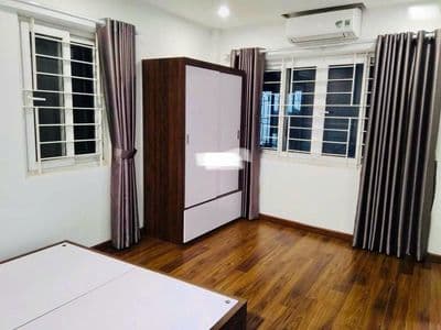 Cho thuê nhà nguyên căn 42m2, 4 tầng, ngõ 83 Đào Tấn, Ba Đình