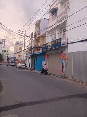 Đất mặt tiền đường 240, hiệp thành 13, quận 12.