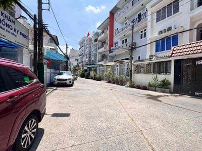 Hẻm xe hơi 351/22A Lê Đại Hành, Q11. DT 11x13 m, 3 tầng, giá 75 triệu